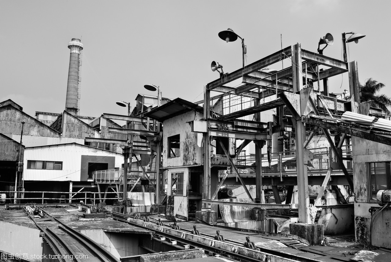 白,白天,白晝,空地,白色,空間,結(jié)構(gòu),精力,熨斗,背景,能源,能量,生產(chǎn),裝備,電熨斗,環(huán)保,視覺,視線,視圖,環(huán)境,遺棄,金屬,設(shè)備,鐵,陳舊,風(fēng)光,風(fēng)景,黑,黑色,制造,力量,功率,制造業(yè),產(chǎn)業(yè),不潔,勞動,力度,古老,外觀,外界,外部,場景,外面,天空,天,大,大樓,屋外,工廠,宇宙,室外,工業(yè),工作,建筑,巨大,龐大,廢墟,開工,建設(shè),建筑物,強(qiáng)權(quán),拋棄,戶外,打工,放棄,弄臟,景色,機(jī)器,構(gòu)造,權(quán)力,毀滅,活力,沙漠,煙囪,煙窗,臟,蒸汽熨斗,荒涼,行業(yè),衰老