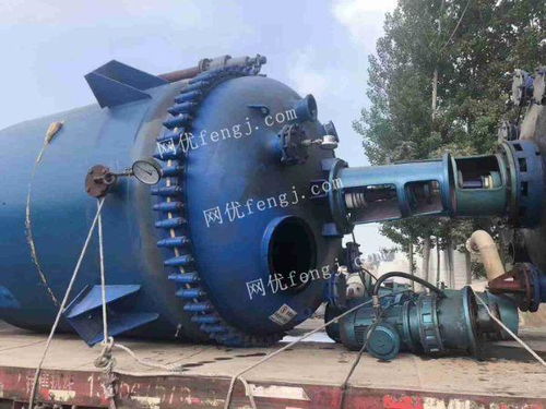 山東濟(jì)南二手化工設(shè)備回收與制造 聚焦搪瓷反應(yīng)釜、電加熱盤管與機(jī)械密封反應(yīng)釜